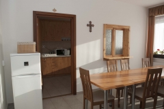 Ebédlő tálalóablakkal